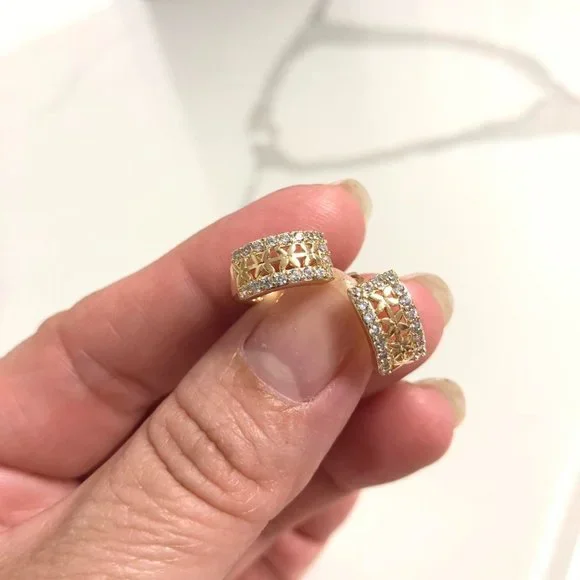 18k Gold Filled Huggie Earrings - Picture 2 of 3